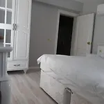 Hotel apartamentowy Golden Spark