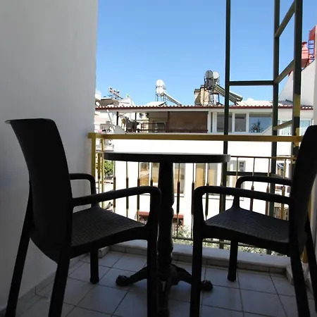 Hotel de apartamente Golden Spark 3*