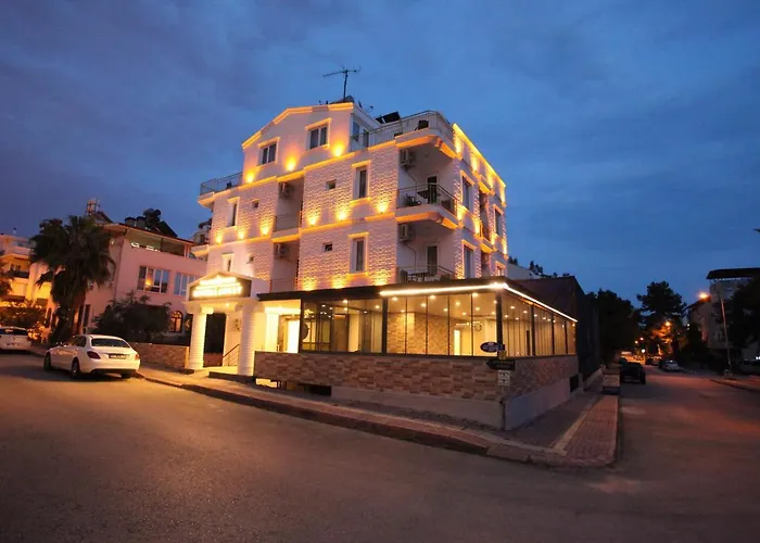 Lägenhetshotell Golden Spark 3*