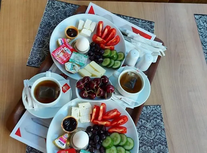 Golden Spark 公寓式酒店 3*