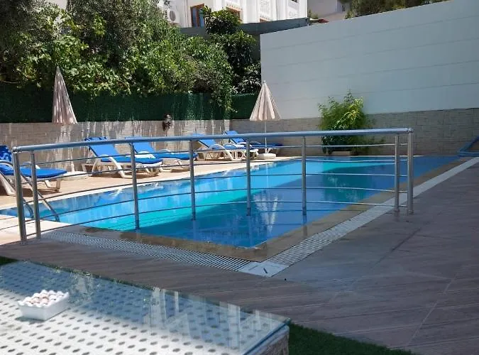 公寓式酒店 Golden Spark 3*