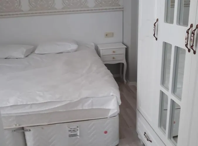 Golden Spark 公寓式酒店 安塔利亚