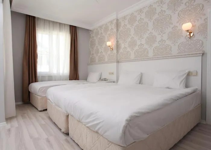 Lägenhetshotell Golden Spark 3*