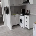 Golden Spark מלון דירות